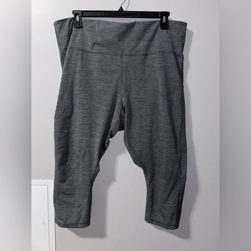 Athleta Ultimate Stash Pocket Capri
